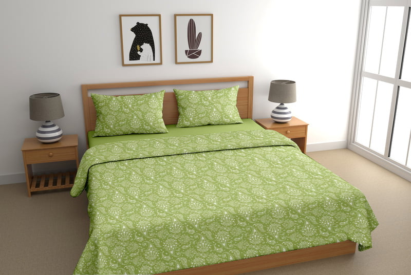Swaas 100% Pure Cotton Wild Paisley Green Bedsheet Set