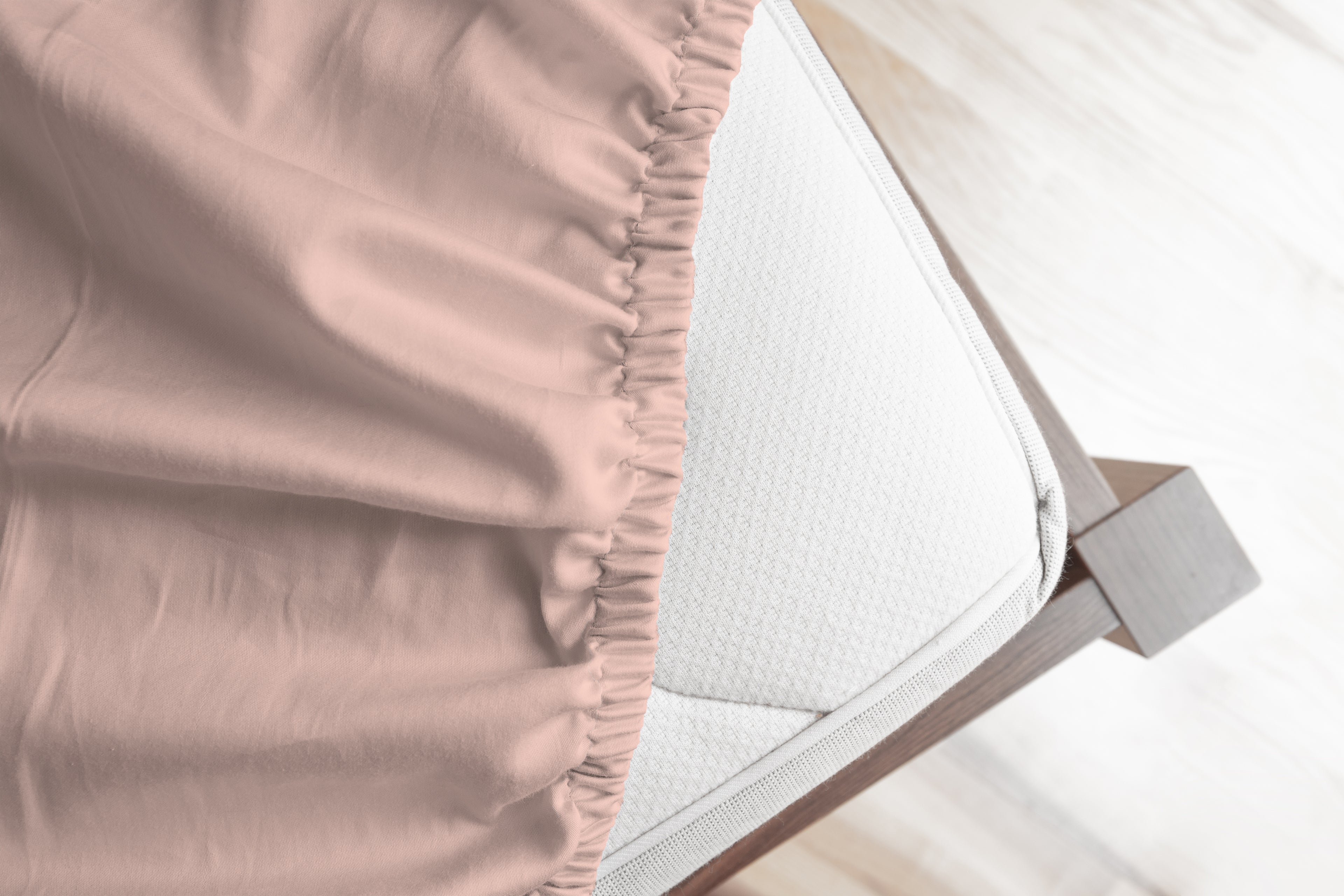 Swaas 100% Organic Cotton Pink Solid Dyed Fitted Sheet Set